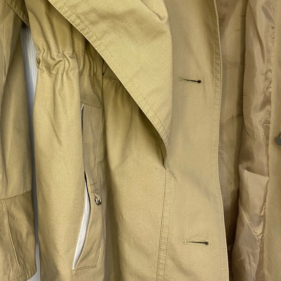 Vintage trench coat with rain guard - Picture 10 of 12
